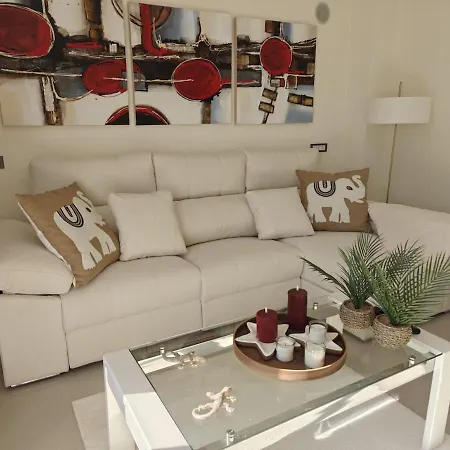 Spacious 3br In Cortijo Del Mar