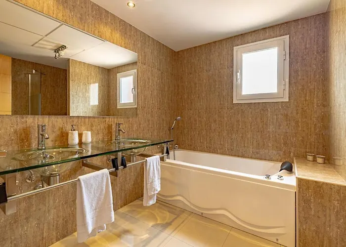 Spacious 3br In Cortijo Del Mar Естепона