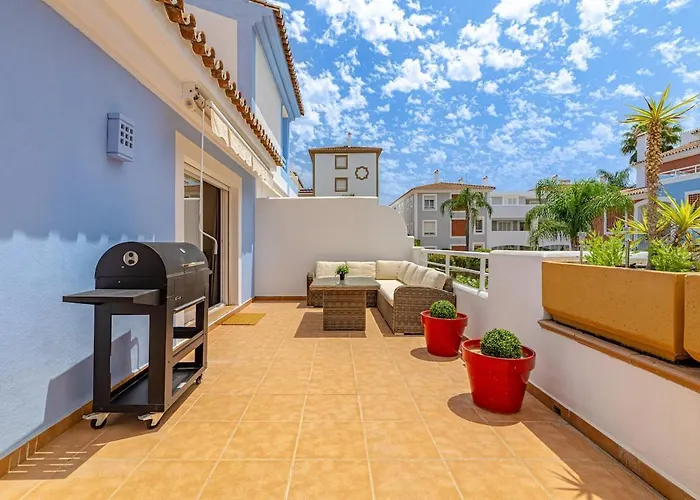 Spacious 3br In Cortijo Del Mar Apartment Estepona